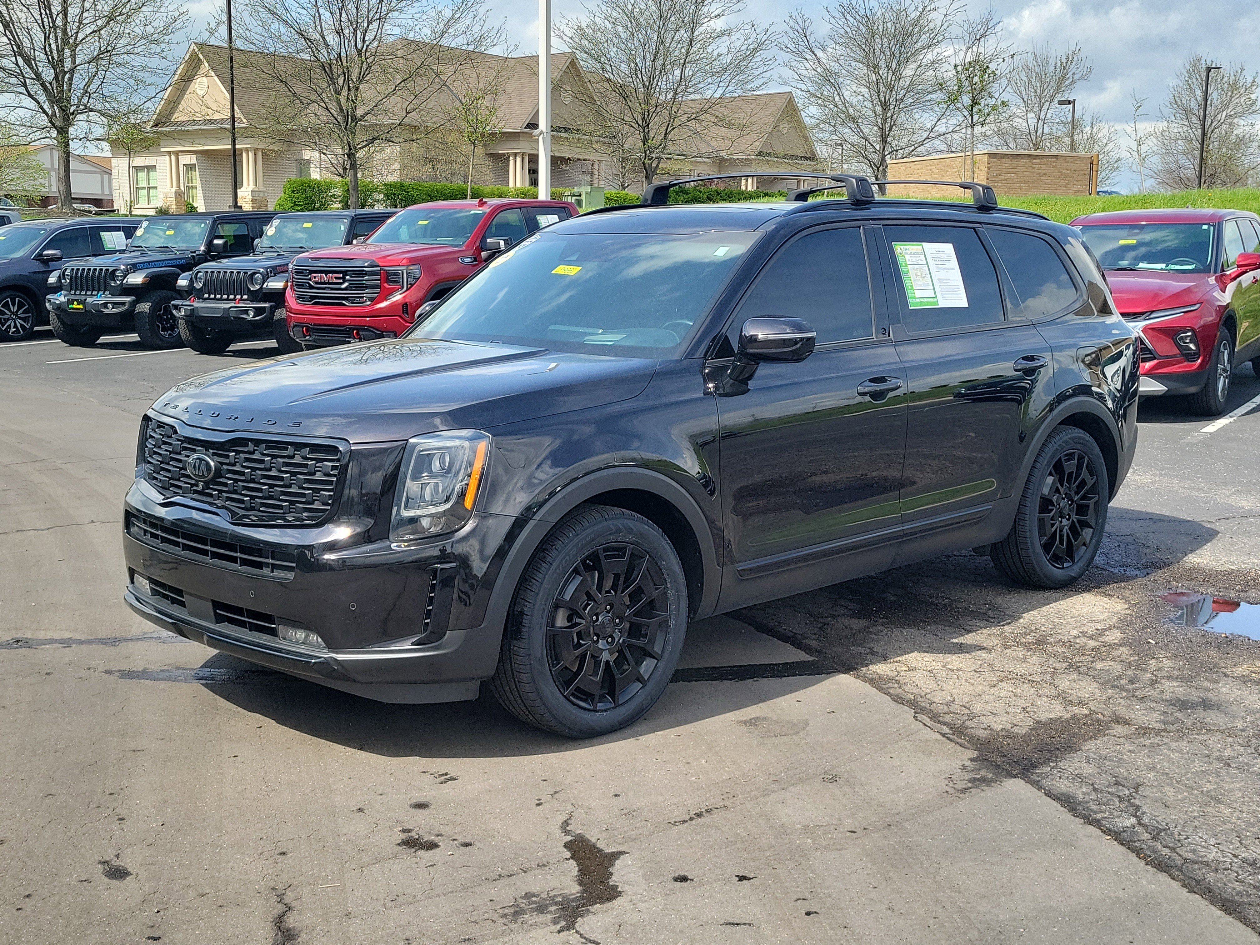 Used 2021 Kia Telluride SX w/ SX Prestige Package image 2