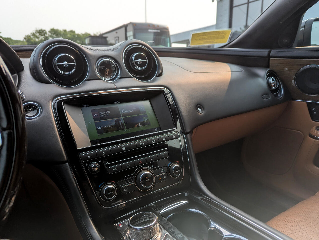 Used 2017 Jaguar XJ L Supercharged image 25