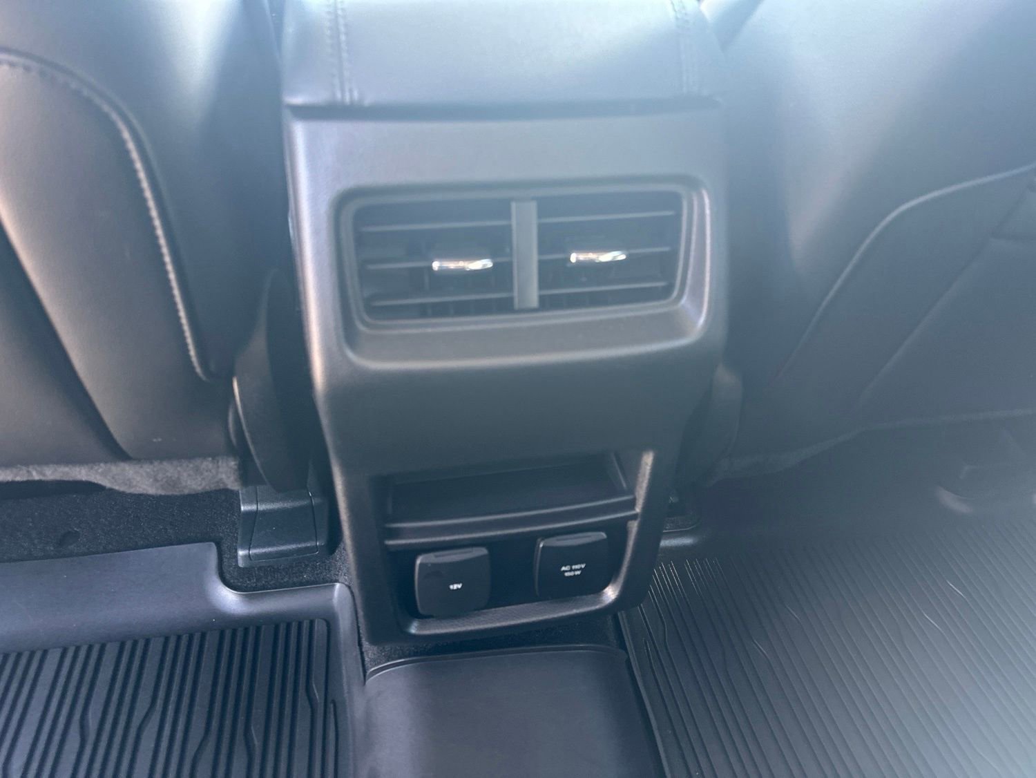 Used 2019 Ford Edge SEL w/ Equipment Group 201A AWD/4WD image 18