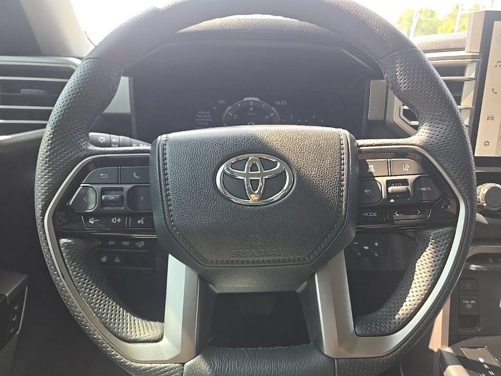 Used 2024 Toyota Sequoia Limited AWD/4WD image 17