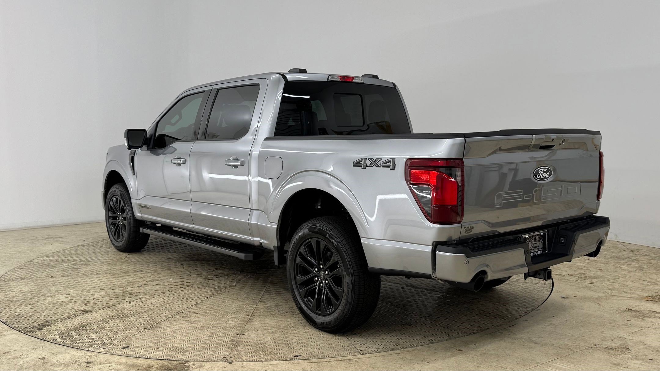 New 2025 Ford F150 XLT w/ Equipment Group 303A High image 3