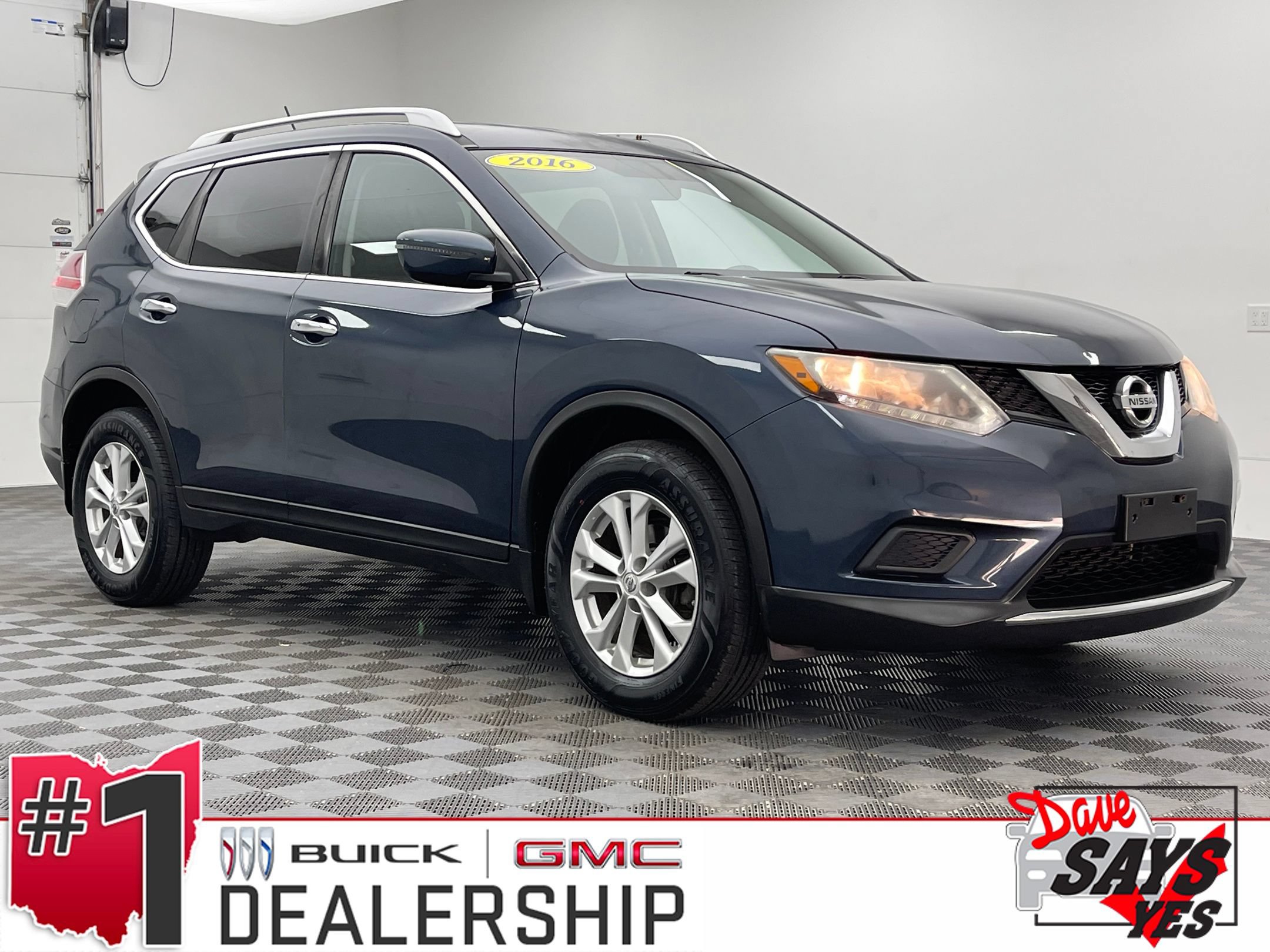 Used 2016 Nissan Rogue SV AWD/4WD image 1