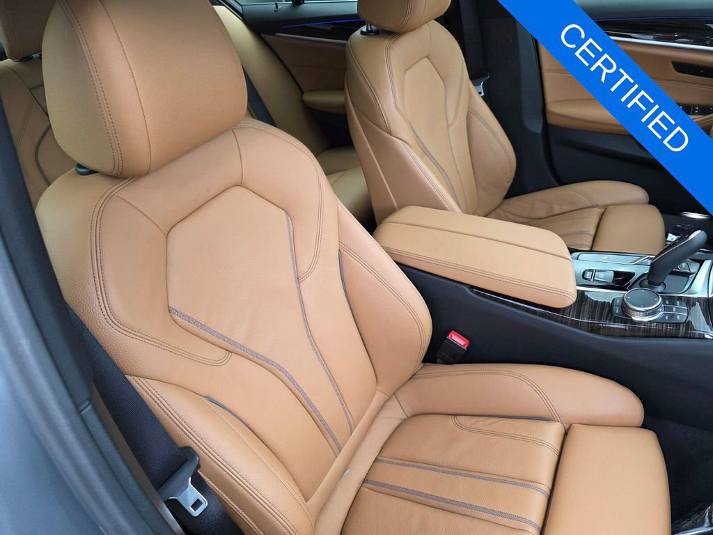 Certified 2023 BMW 530i w/ Premium Package image 29