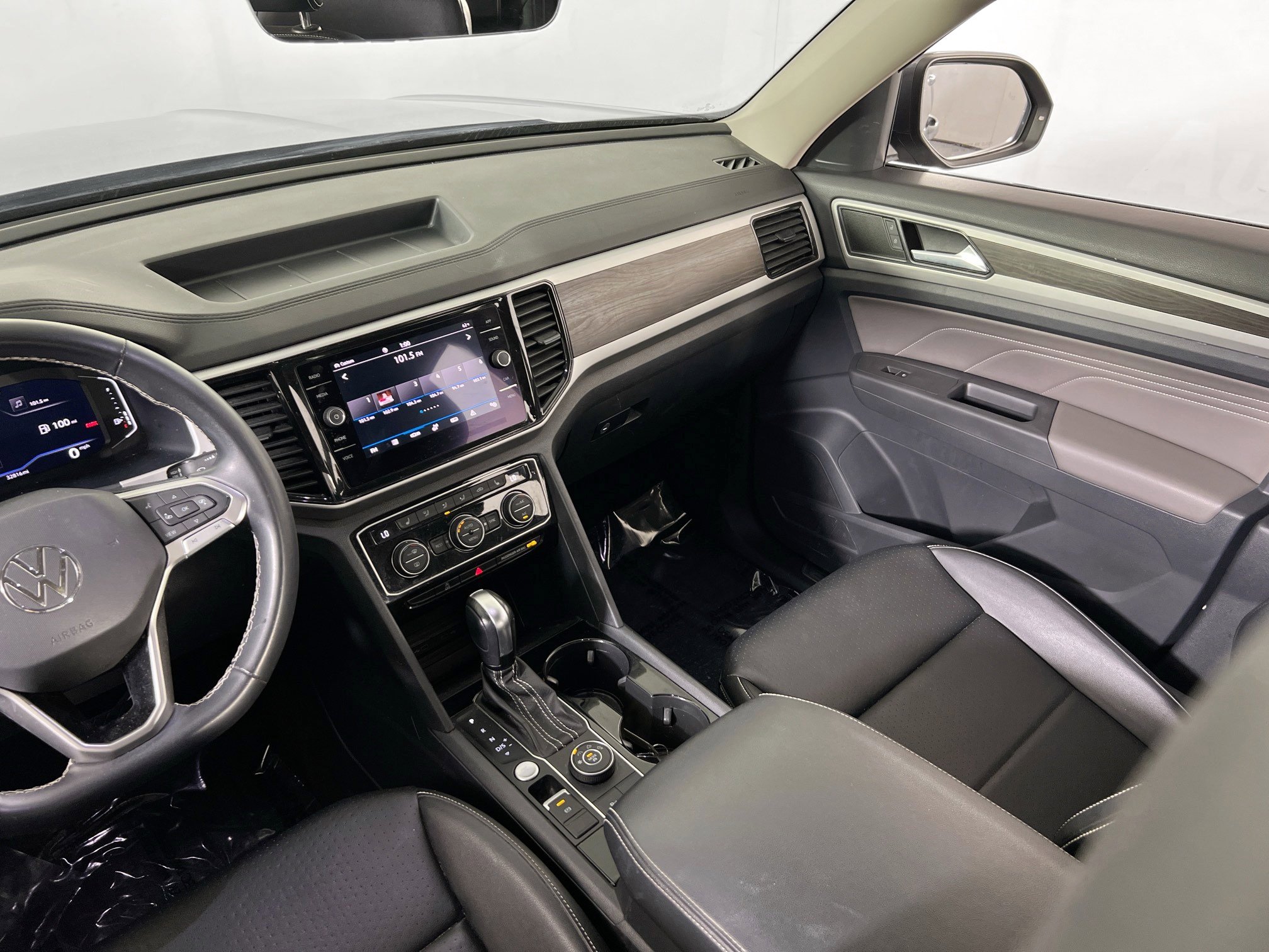 Used 2022 Volkswagen Atlas SE image 22