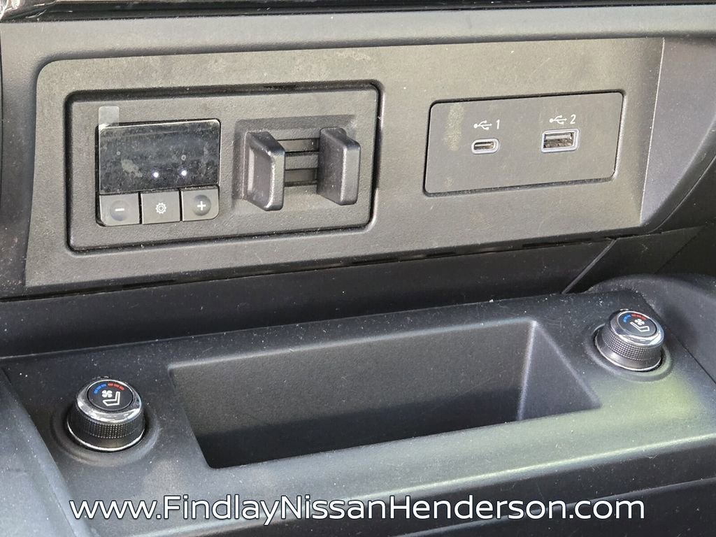 Used 2021 Nissan Titan PRO-4X w/ Pro-4x Convenience Package image 26