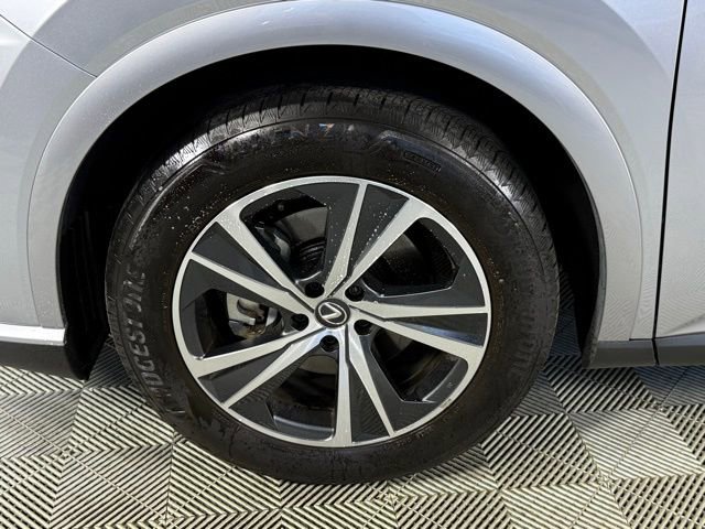 Used 2025 Lexus RX 350 Premium w/ Accessory Package (Z1) image 17