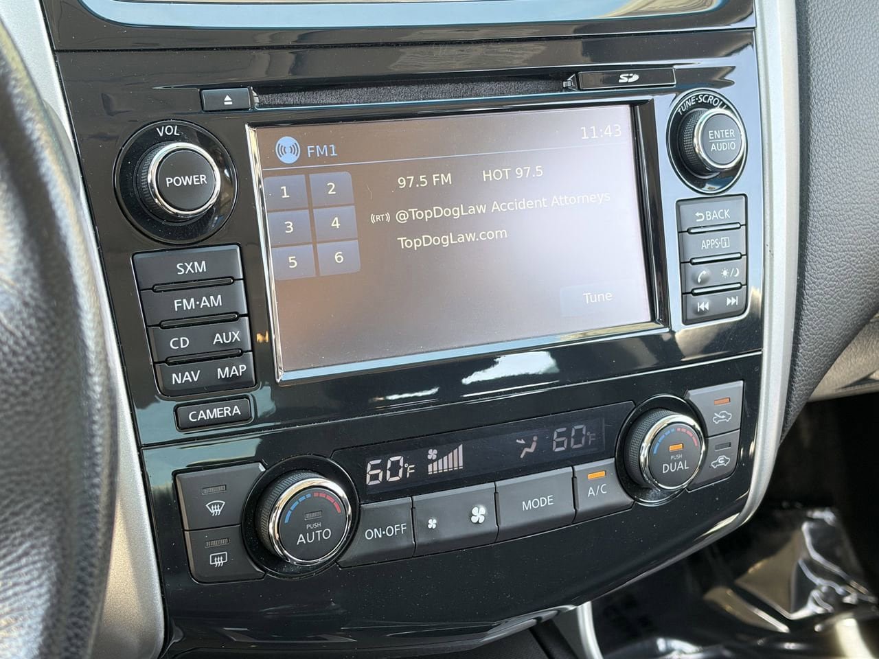 Used 2014 Nissan Altima 2.5 SL w/ Technology Package FWD image 25