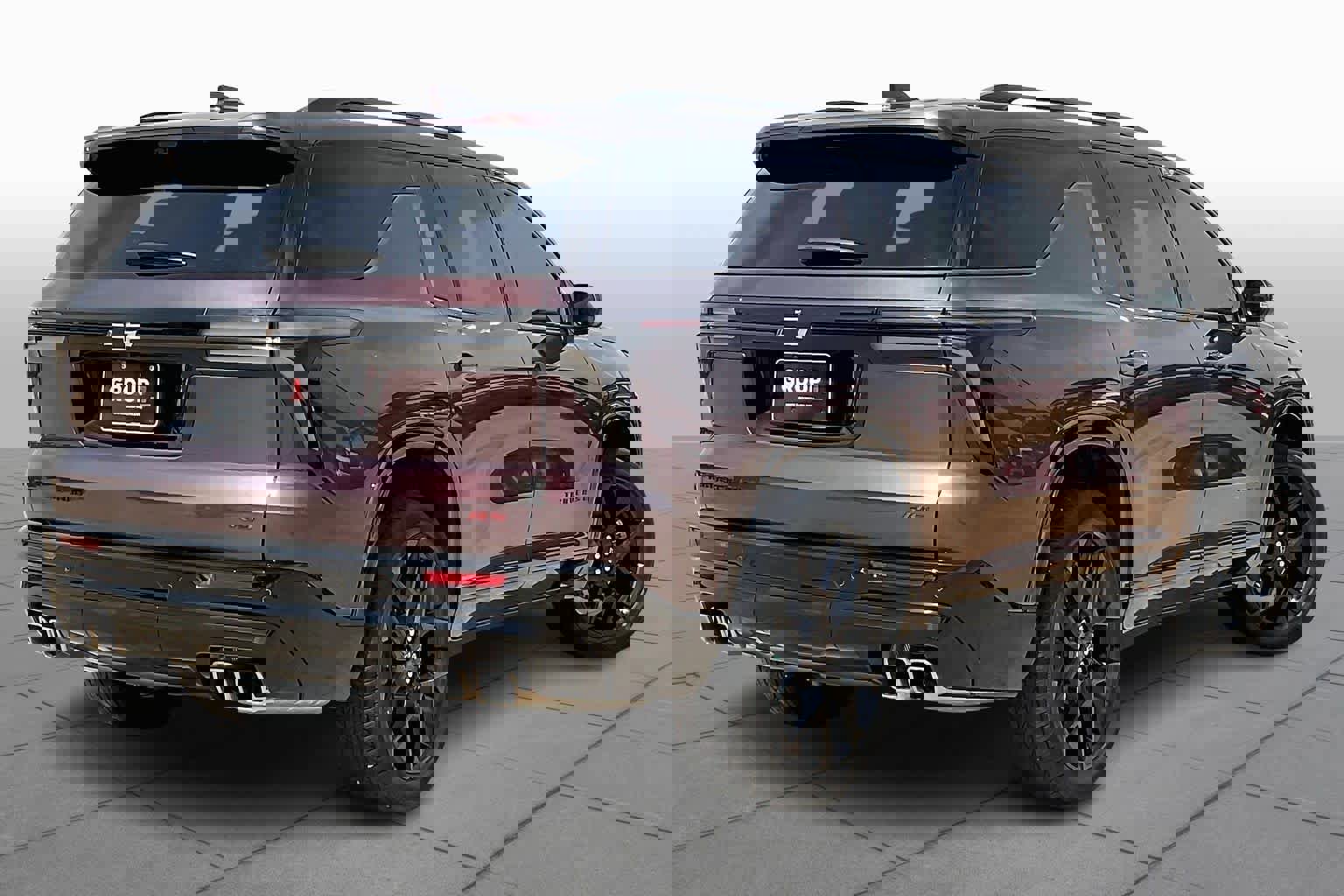 Used 2024 Chevrolet Traverse RS image 14