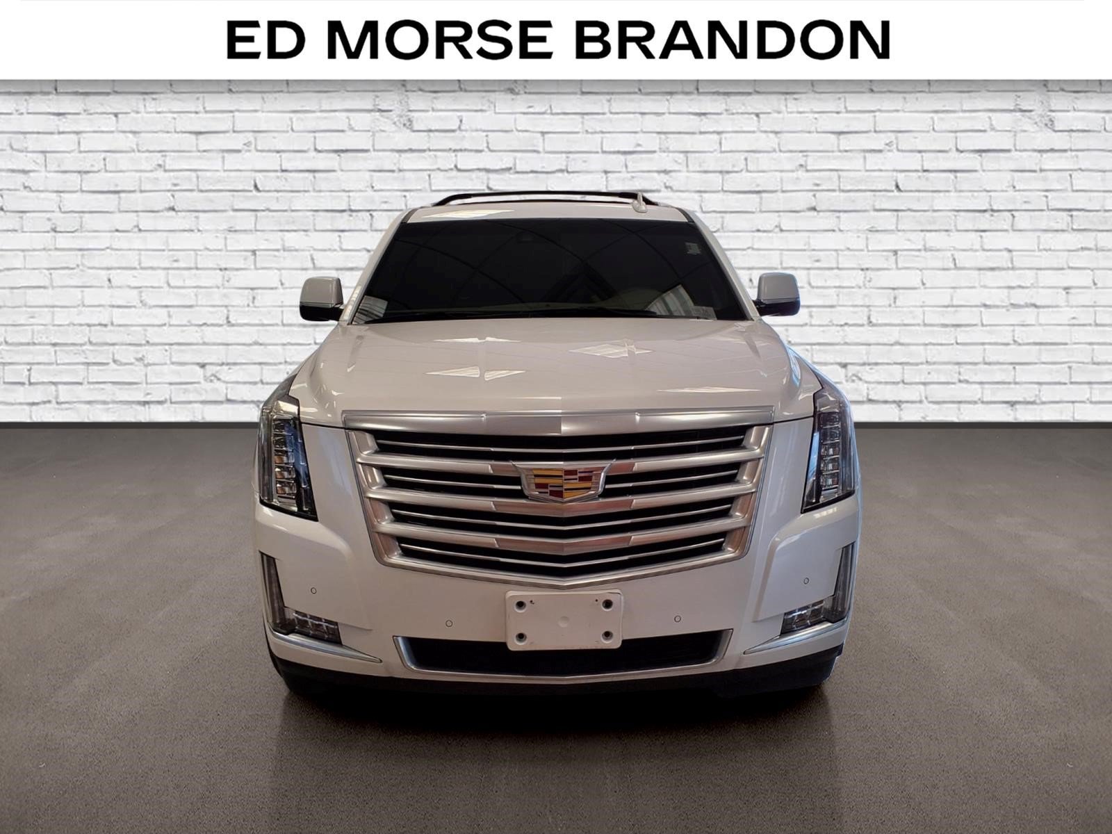 Used 2019 Cadillac Escalade ESV Platinum AWD/4WD image 7