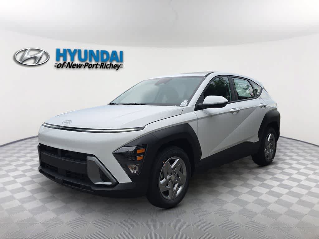 New 2027 Hyundai Kona SE FWD image 1