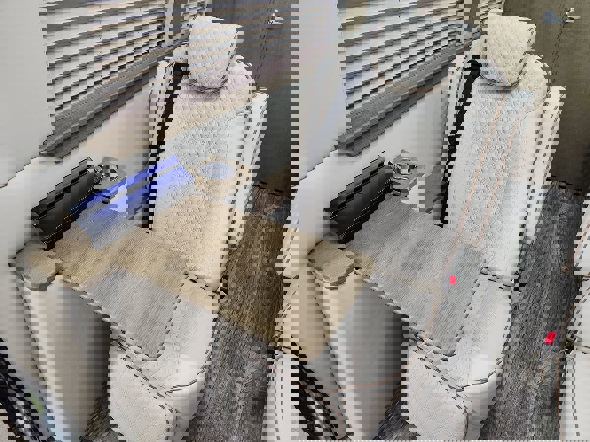 Used 2021 Mercedes-Benz Sprinter 3500 image 68