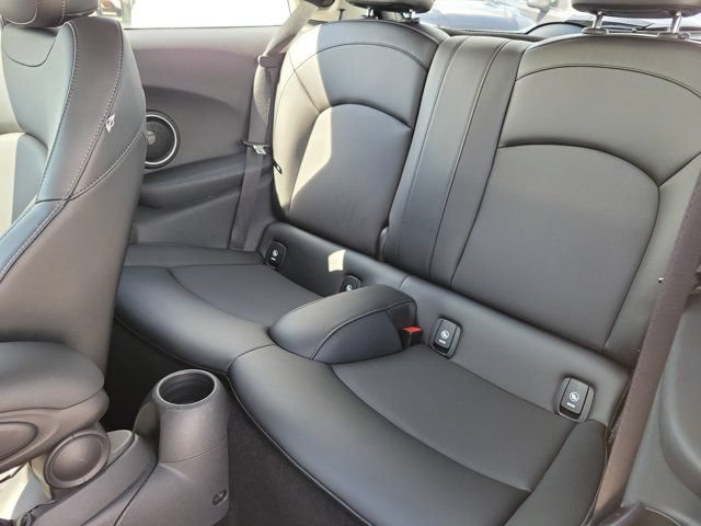 Used 2014 MINI Cooper S FWD image 16