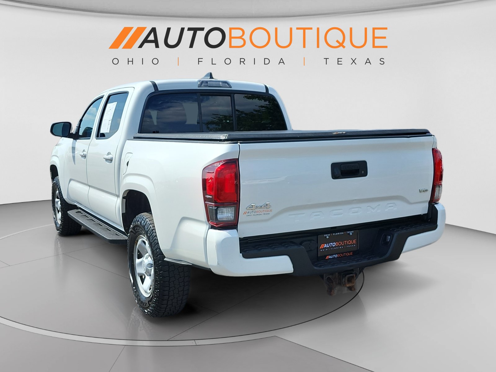 Used 2021 Toyota Tacoma SR AWD/4WD image 3