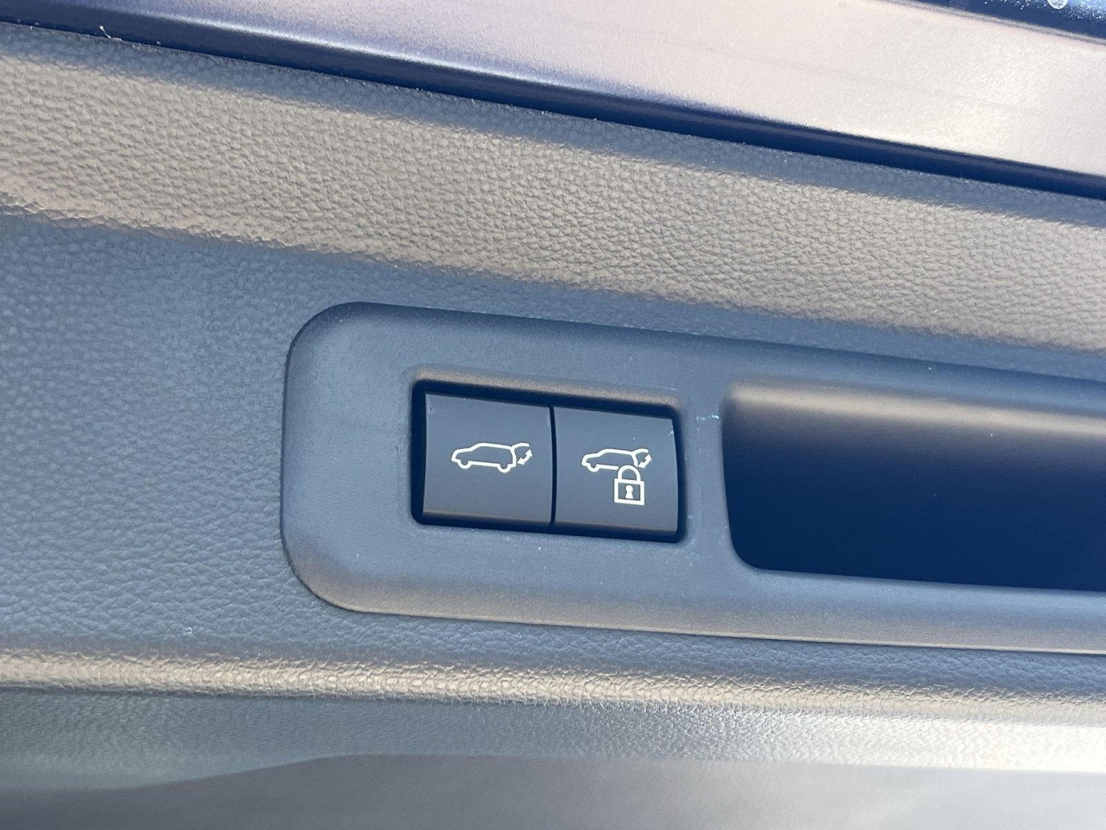 New 2026 Toyota Sequoia Platinum AWD/4WD image 21