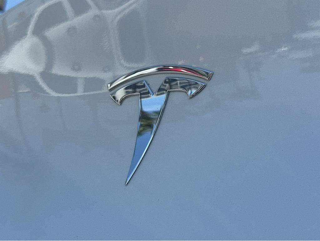 Used 2021 Tesla Model Y Long Range AWD/4WD image 36