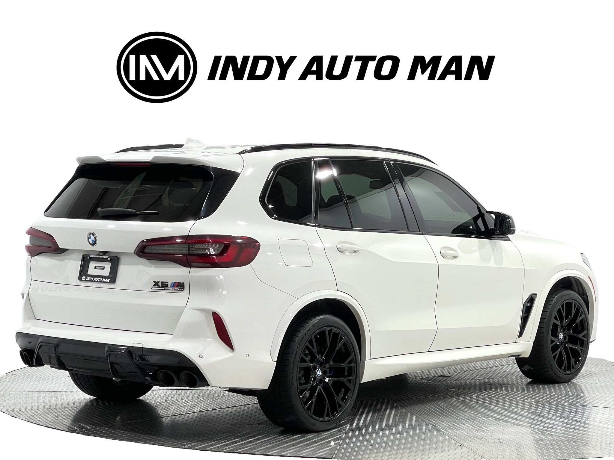 Used 2021 BMW X5 M w/ Competition Package AWD/4WD image 4