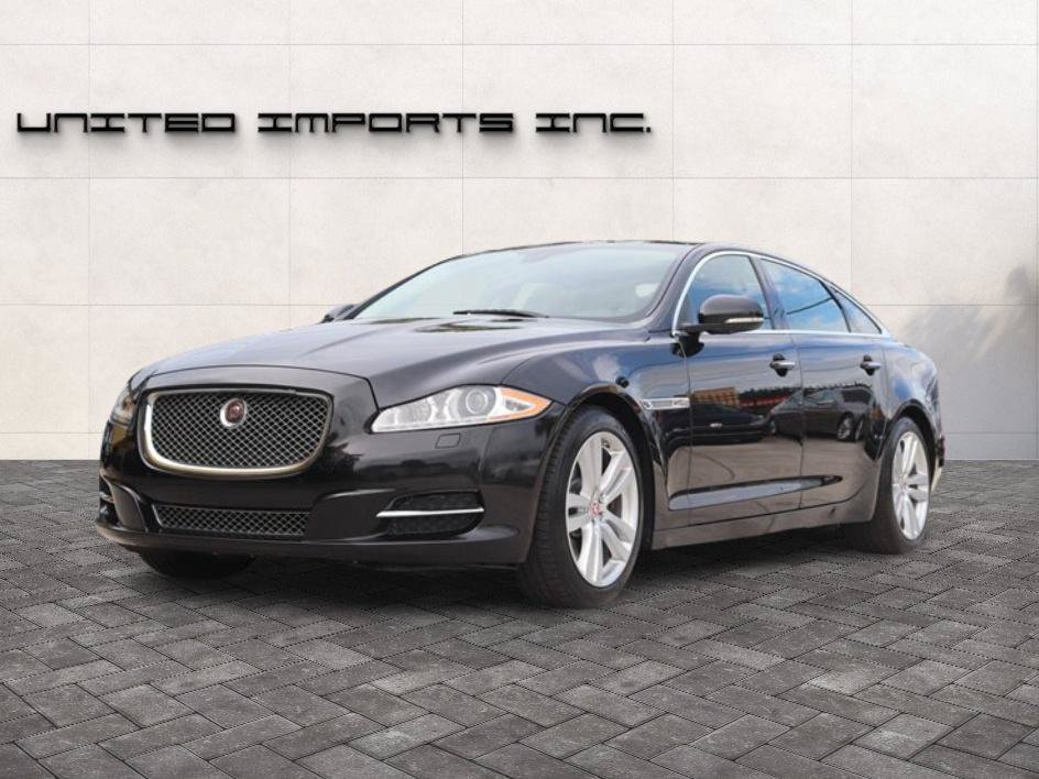 Used 2015 Jaguar XJ L Portfolio RWD image 3