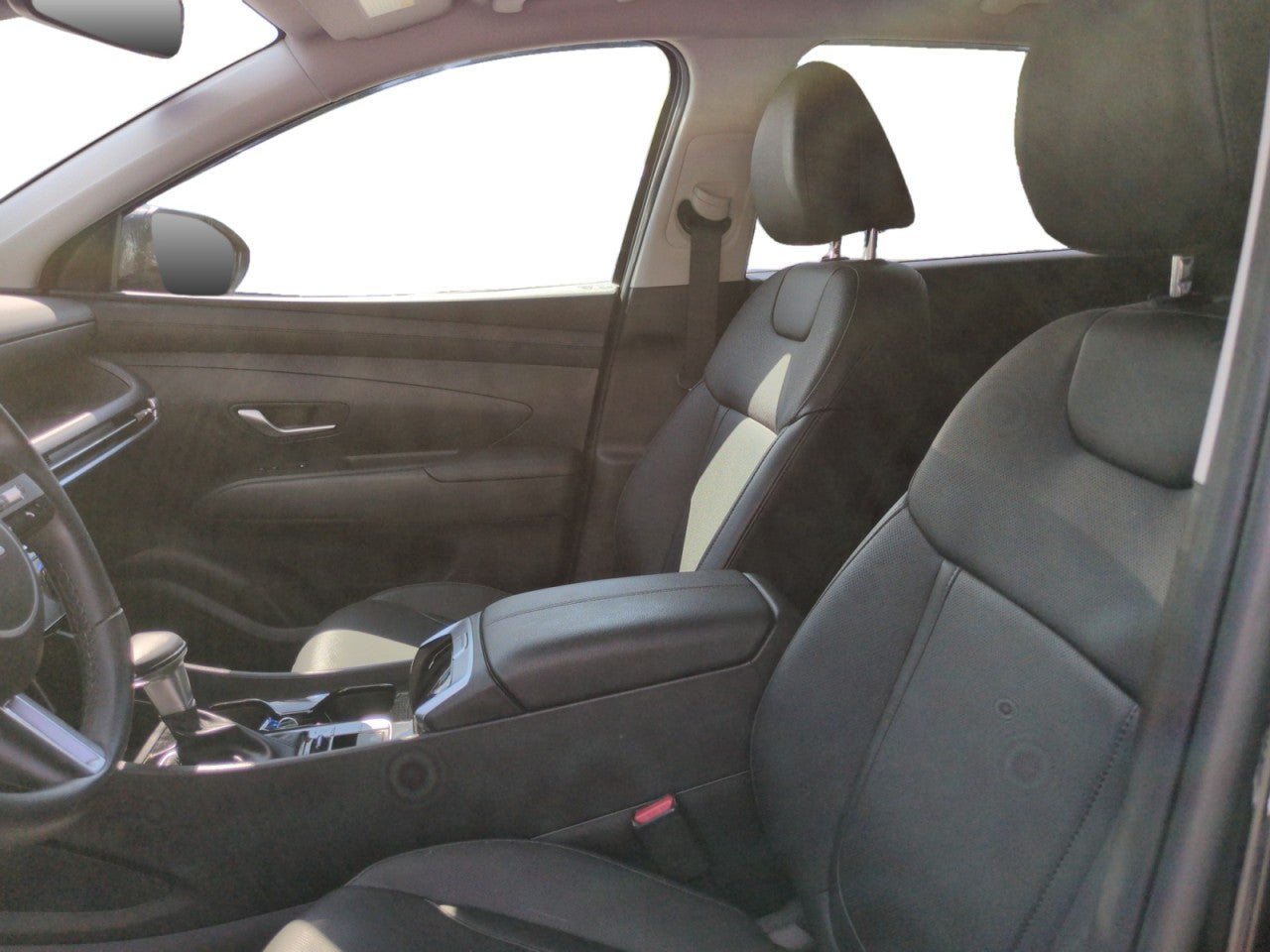 Used 2025 Hyundai Tucson SEL AWD/4WD image 14