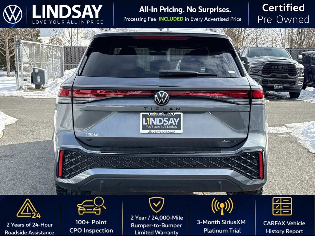 Certified 2025 Volkswagen Tiguan SE R-Line AWD/4WD image 4
