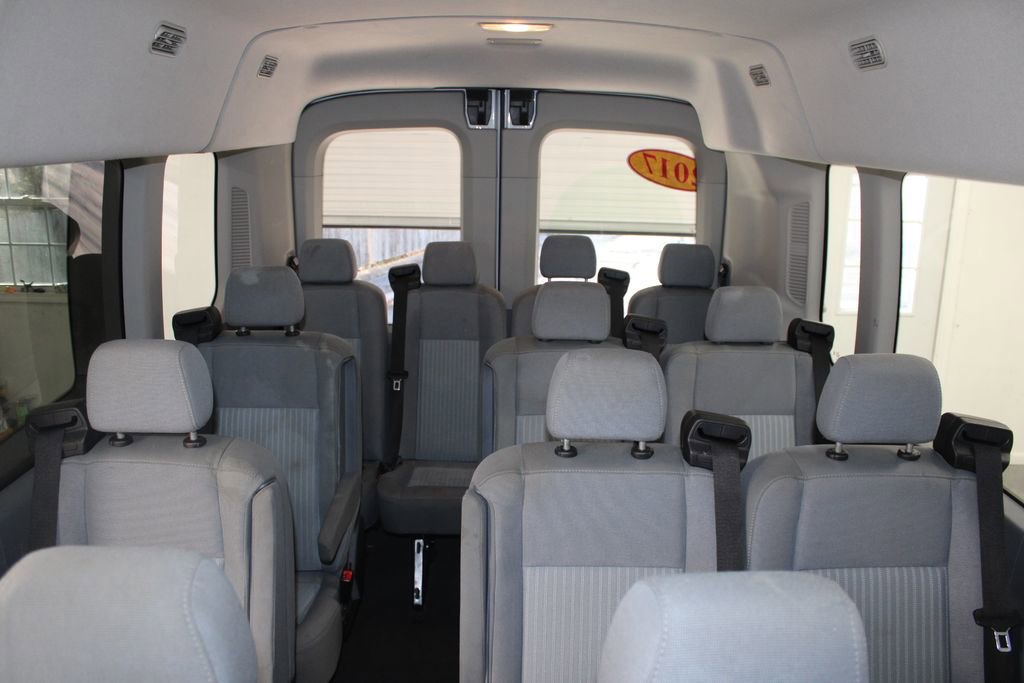 Used 2017 Ford Transit 350 XLT image 27