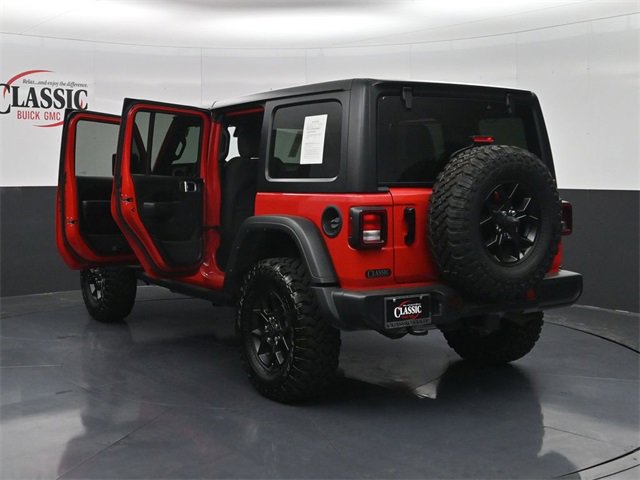 Used 2024 Jeep Wrangler Willys image 34
