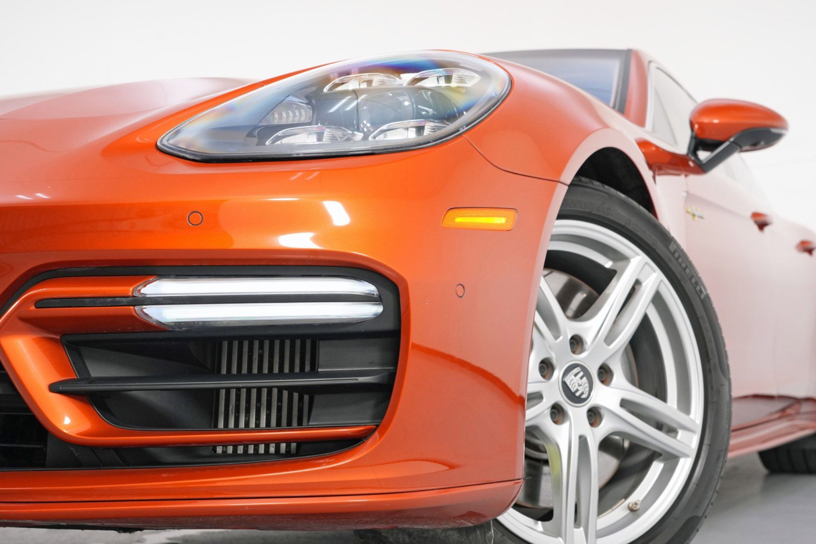 Used 2022 Porsche Panamera 4S Executive image 60