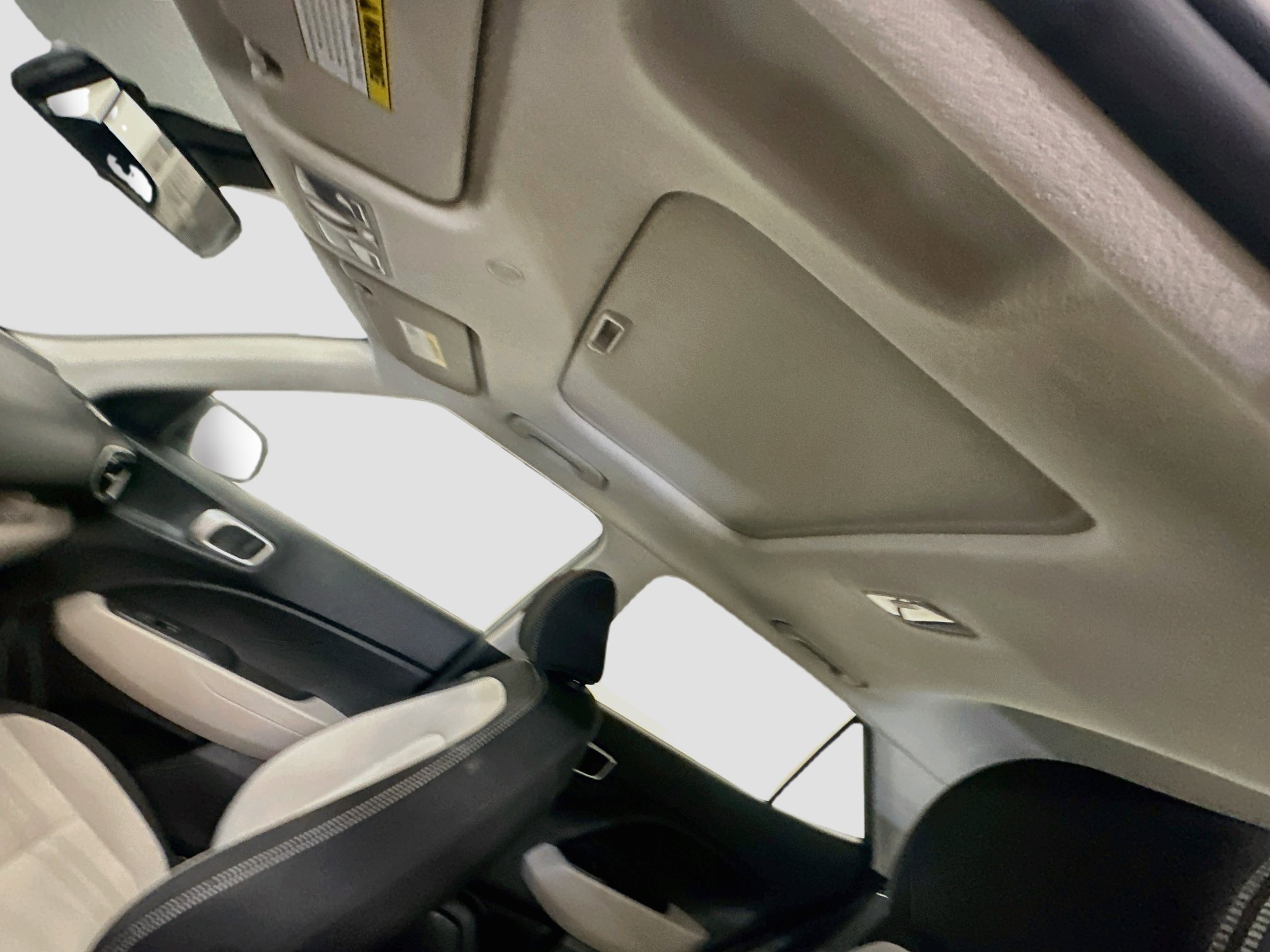 Used 2025 Hyundai Venue SEL FWD image 26