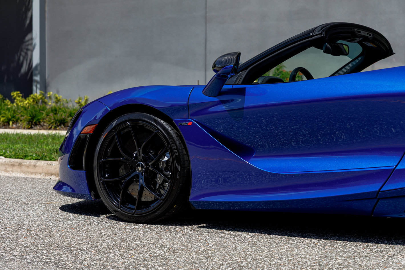 Used 2022 McLaren 720S Luxury RWD image 36