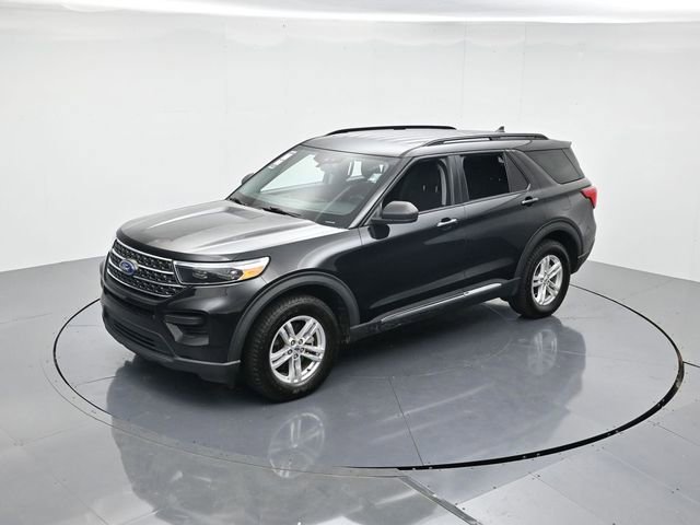 Used 2022 Ford Explorer XLT image 40
