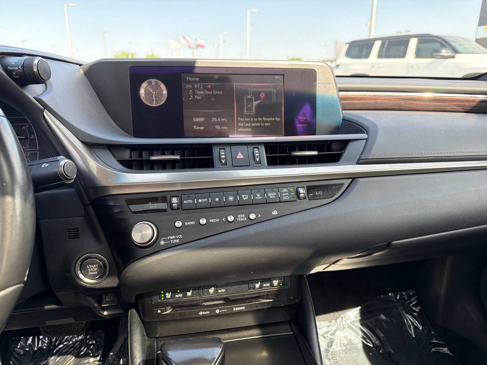 Used 2021 Lexus ES 250 w/ Premium Package AWD/4WD image 22