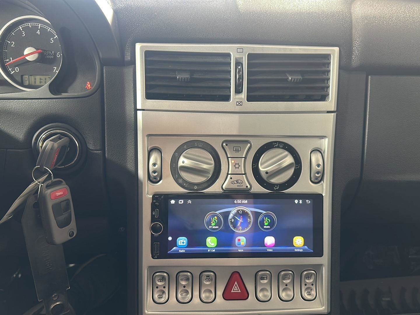 Used 2005 Chrysler Crossfire Limited RWD image 10