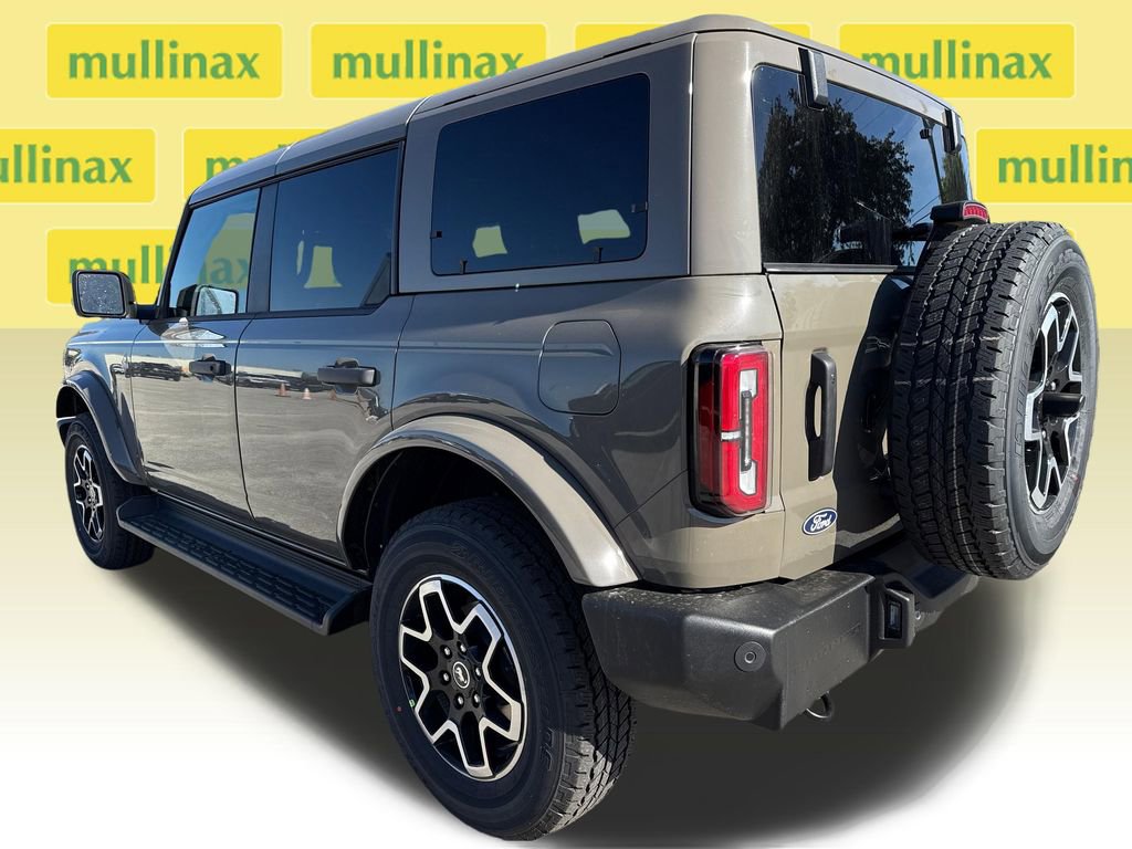 New 2026 Ford Bronco Outer Banks AWD/4WD image 4