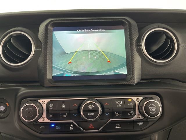 Used 2023 Jeep Wrangler Unlimited Sahara w/ Cold Weather Group image 26