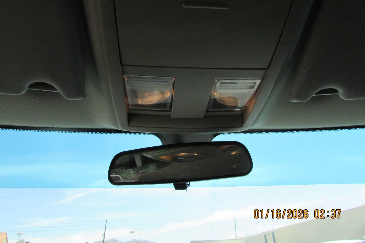 Used 2006 Chrysler 300 w/ Sound Group image 35