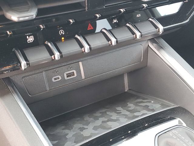 New 2026 GMC Canyon Elevation w/ Convenience Package AWD/4WD image 17