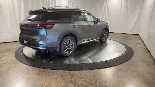 Certified 2026 INFINITI QX60 Luxe w/ Family Package AWD/4WD image 12