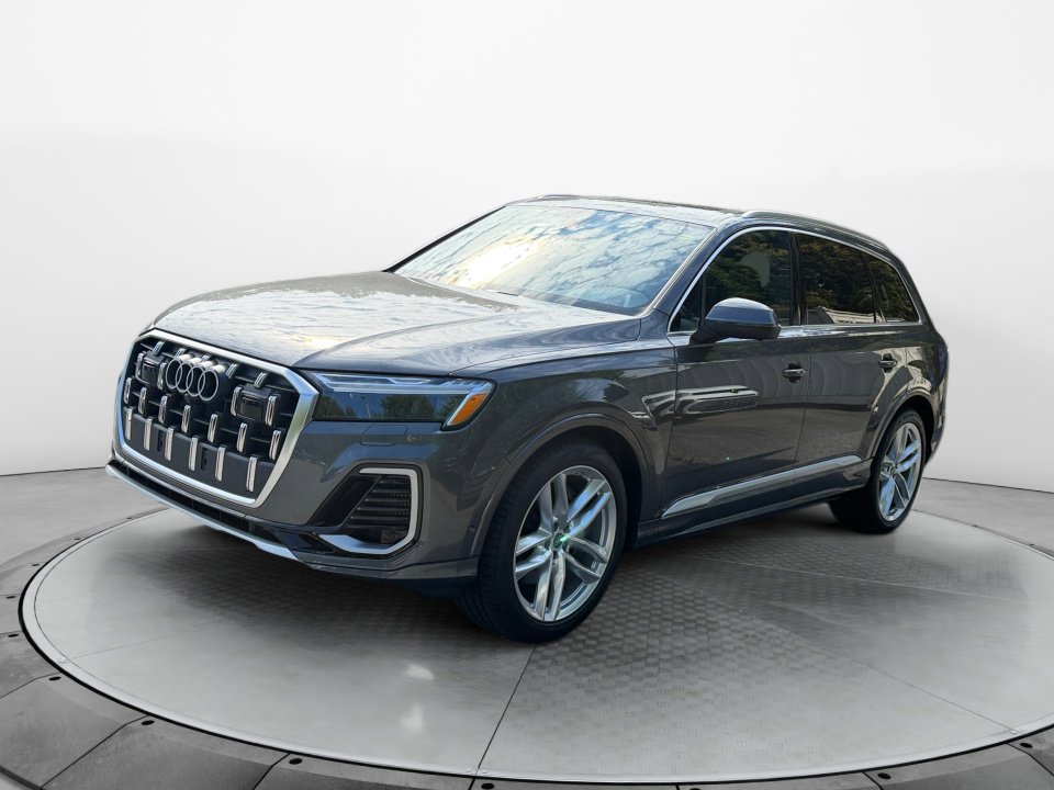 New 2025 Audi Q7 3.0T Premium Plus image 3