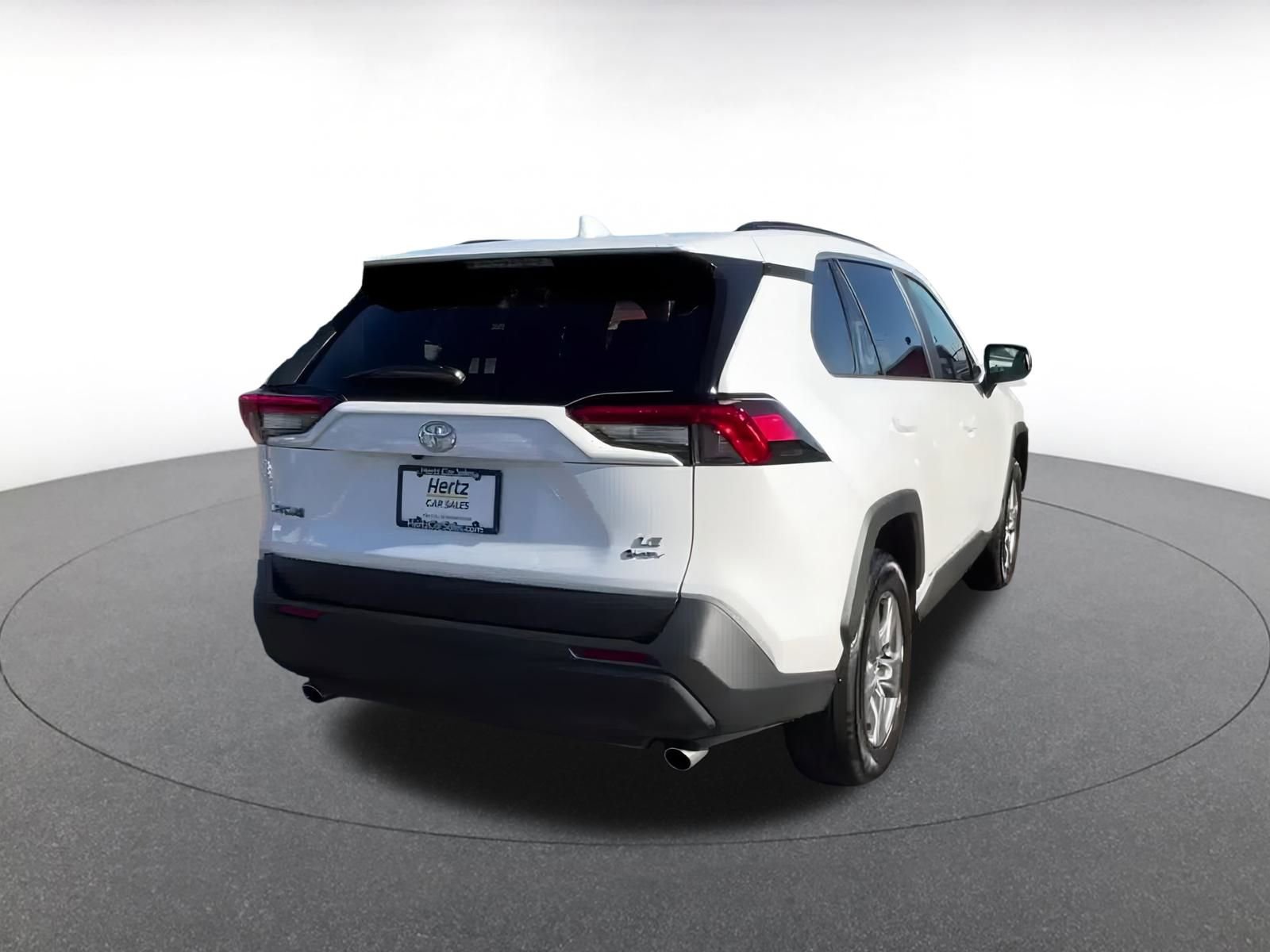 Used 2025 Toyota RAV4 LE image 12