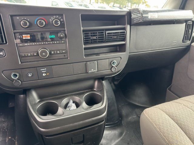 New 2026 GMC Savana 3500 w/ Power Convenience Package RWD image 22