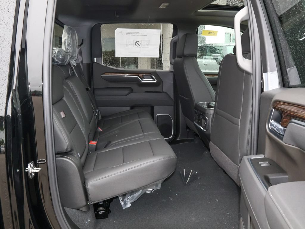 New 2026 GMC Sierra 1500 Elevation w/ Elevation Premium Package AWD/4WD image 29