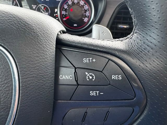 Used 2017 Dodge Challenger R/T RWD image 17