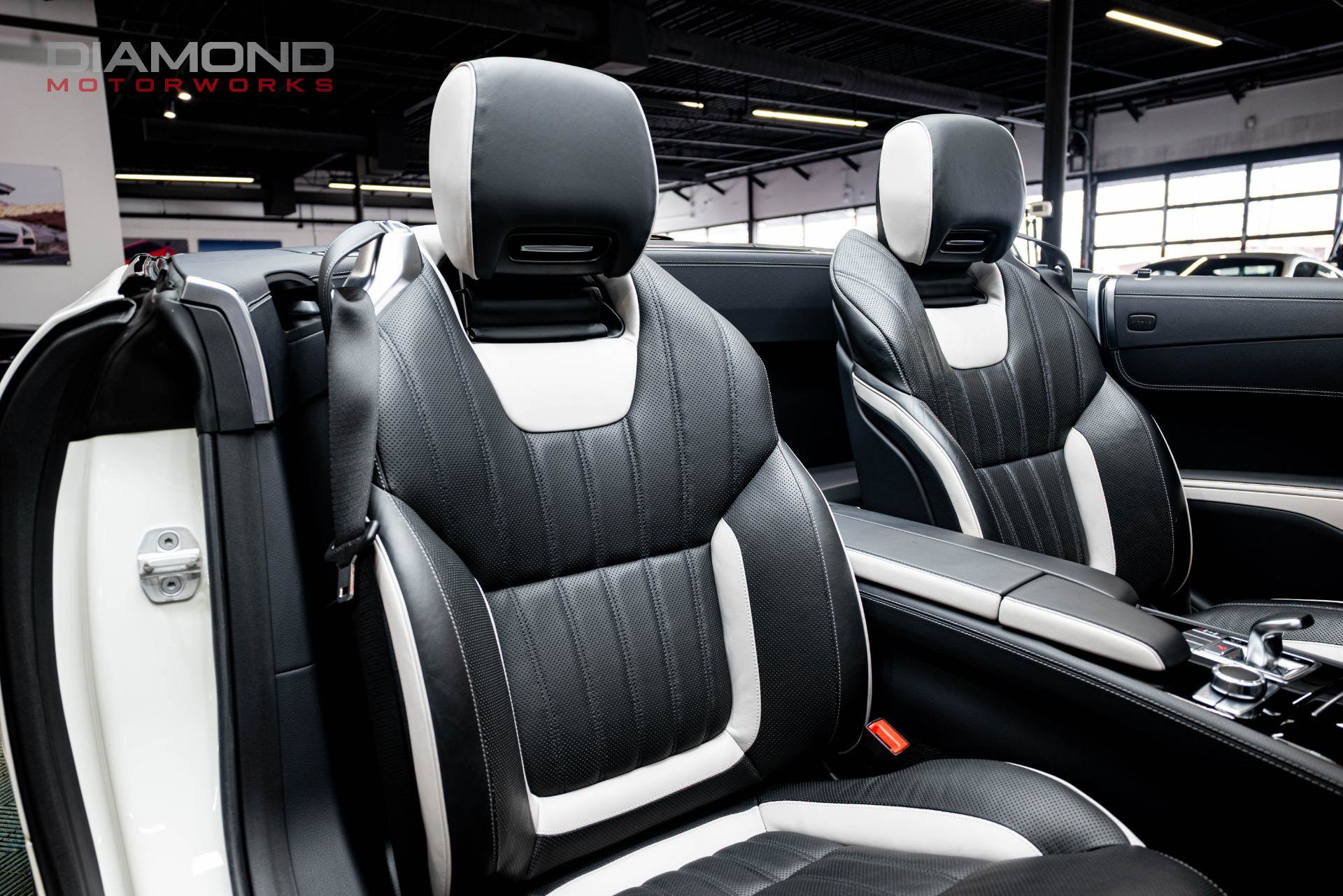 Used 2015 Mercedes-Benz SL 550 image 18