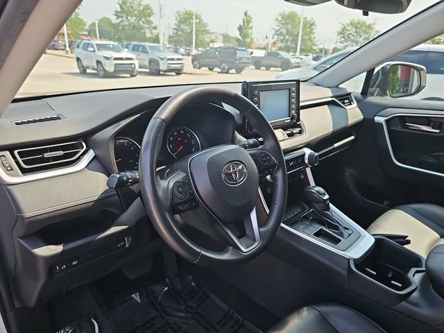 Certified 2022 Toyota RAV4 XLE Premium FWD image 8