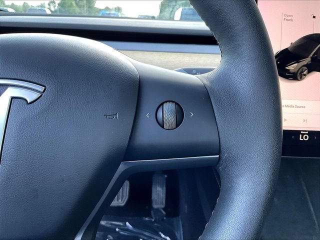 Used 2021 Tesla Model 3 Standard Range Plus RWD image 14