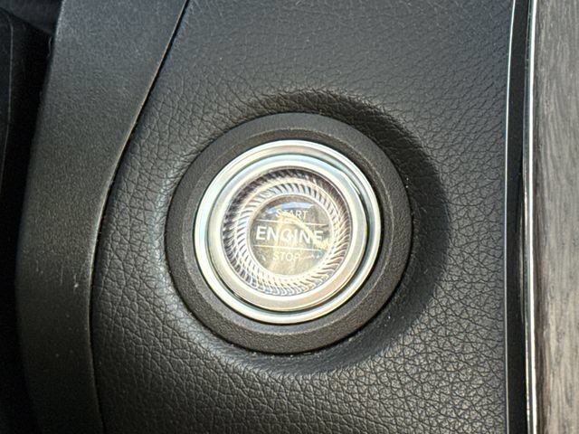 Used 2022 Mercedes-Benz GLC 300 image 28
