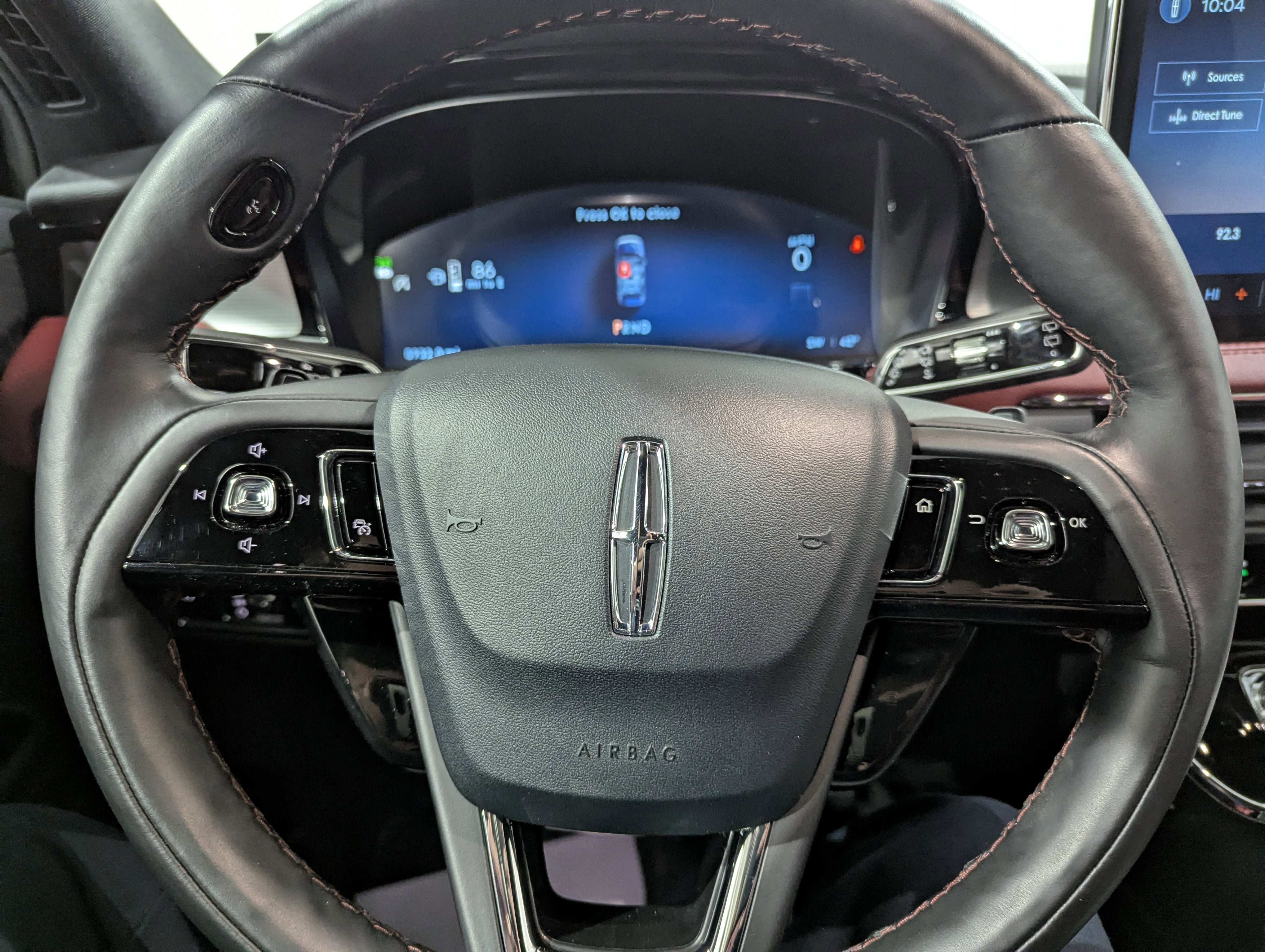 Used 2025 Lincoln Corsair Reserve AWD/4WD image 18
