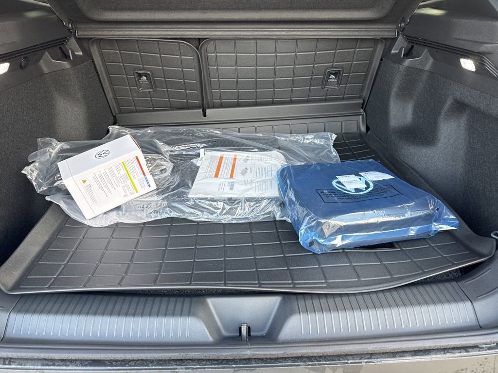 New 2026 Volkswagen ID.4 Pro S Plus AWD/4WD image 22