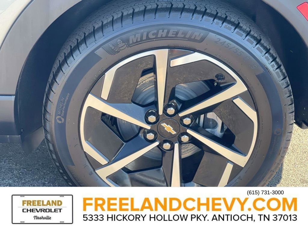 New 2026 Chevrolet Equinox EV LT image 12