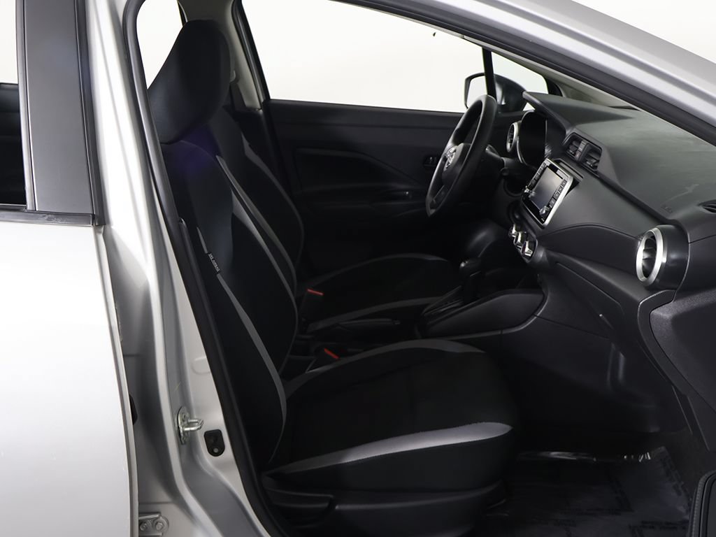 Used 2025 Nissan Versa S FWD image 22