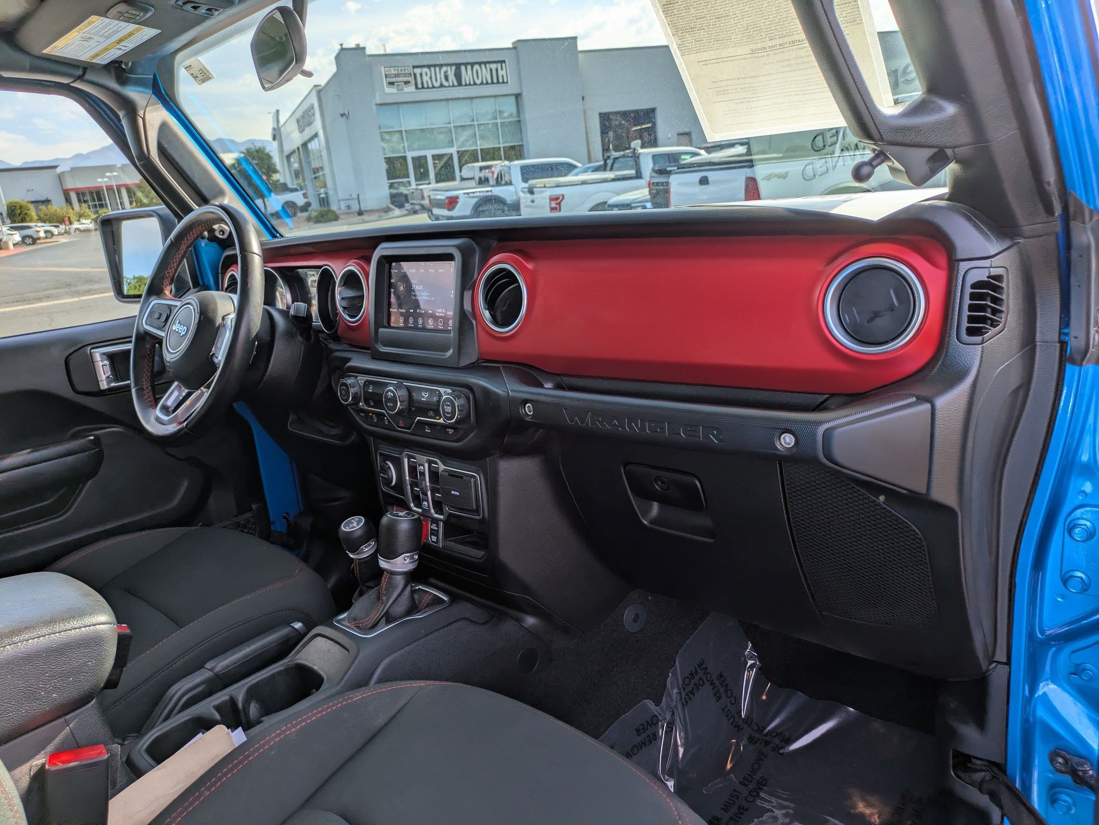 Used 2021 Jeep Wrangler Unlimited Rubicon AWD/4WD image 31